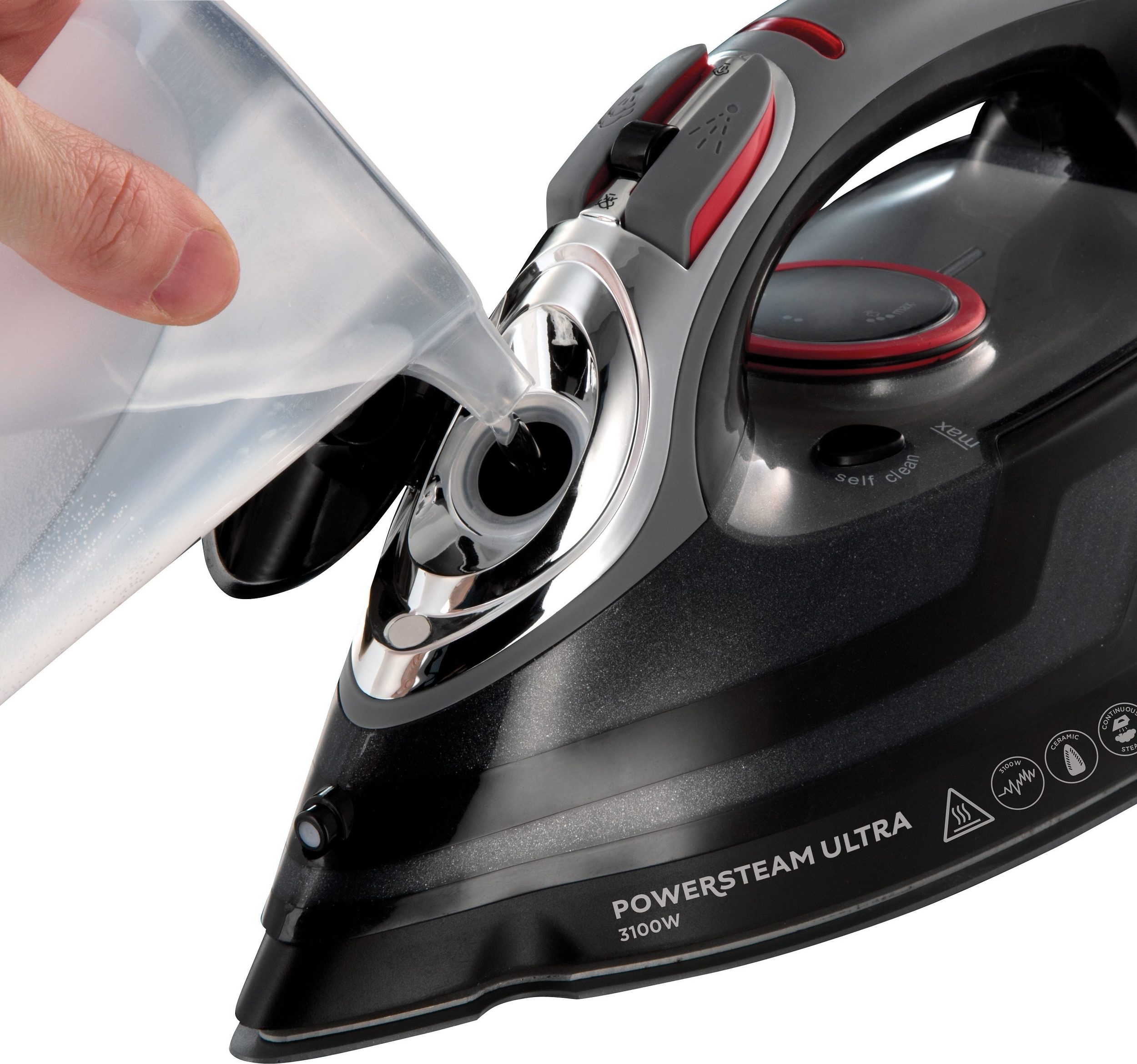 Wassertank des Russell Hobbs Power Steam Ultra Dampfbügeleisens