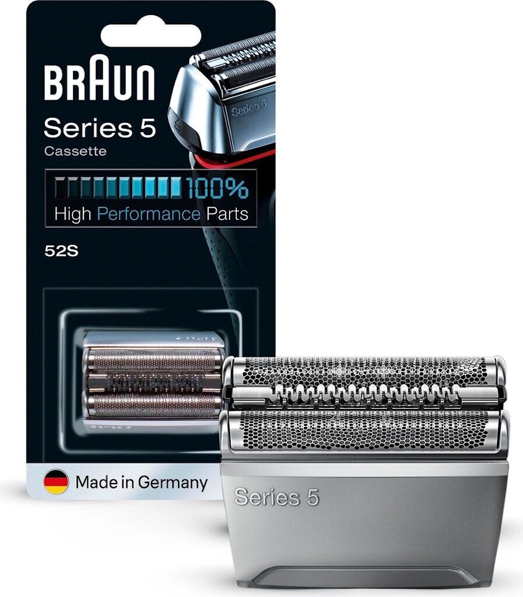 Nahaufnahme des silbernen Braun 52S Ersatz-Scherkopfs mit Scherfolie und Klingenblock.