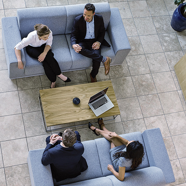 Passt perfekt in jede Laptoptasche und                         ist der                         ideale Begleiter für Meetings in unterschiedlichen Räumen.