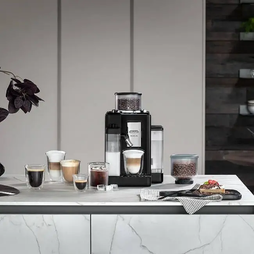 De'Longhi Rivelia mit LatteCrema System
