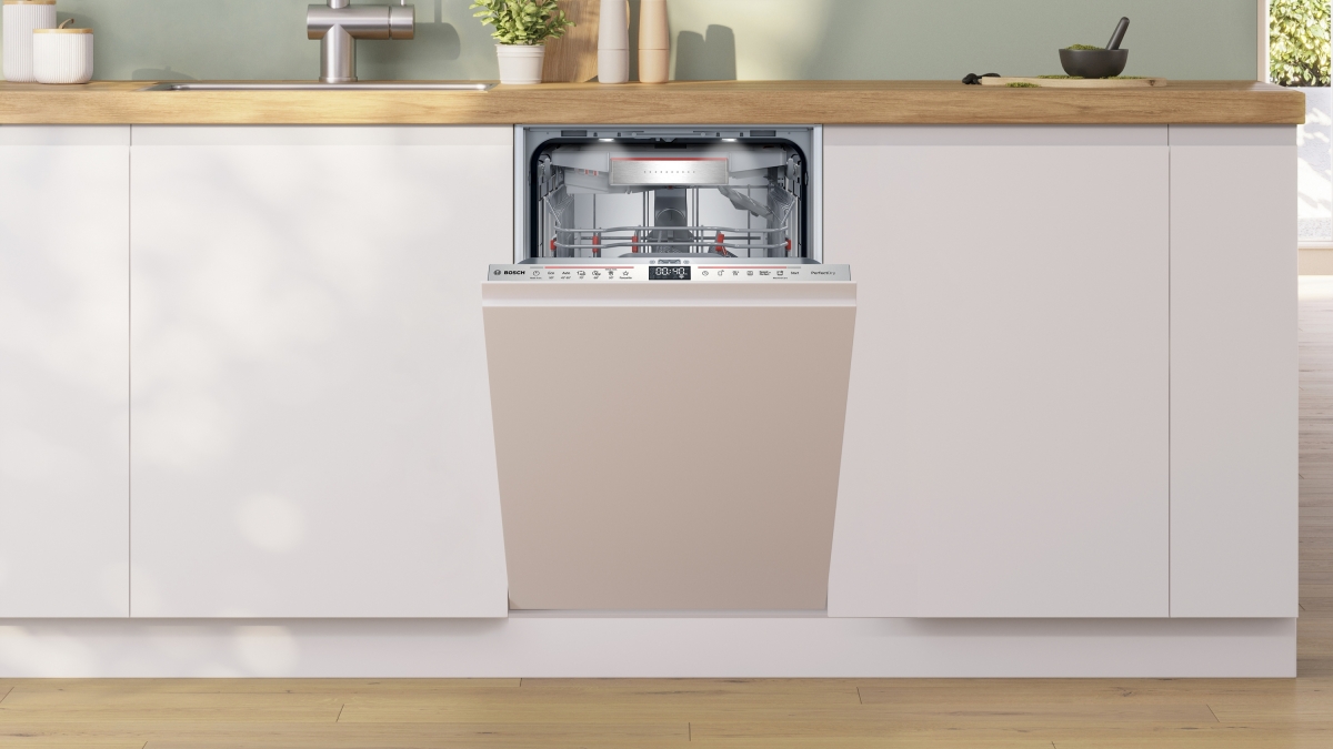 Bosch SPV6YMX08E vollintegriert in moderne Küchenzeile eingebaut