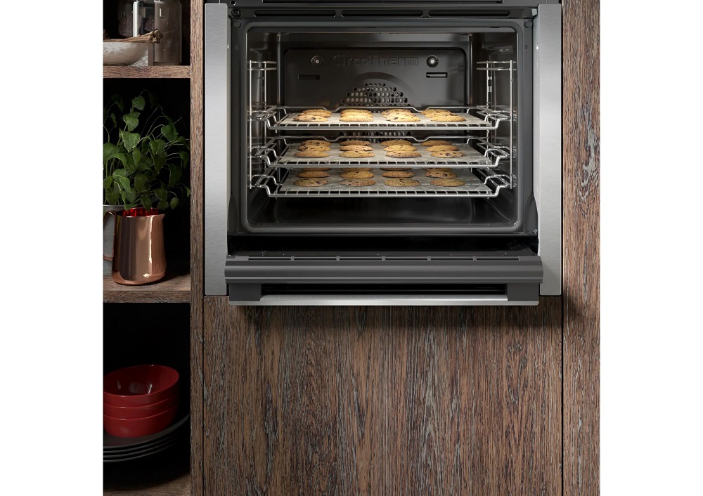 Neff Circo Therm hot air system for even baking