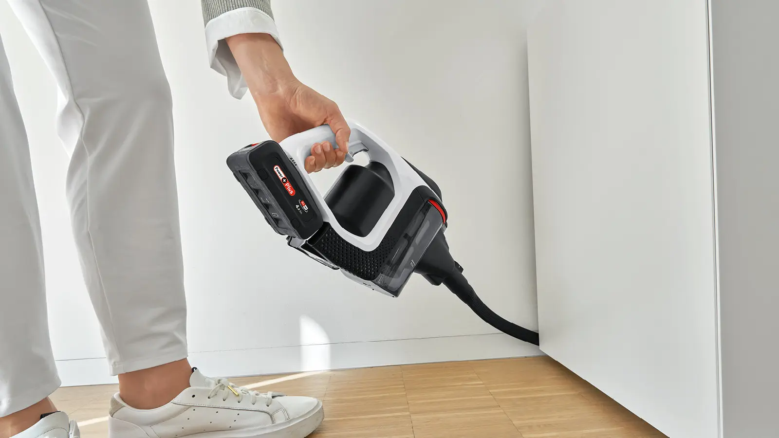 Long flexible crevice nozzle for Bosch vacuum cleaners