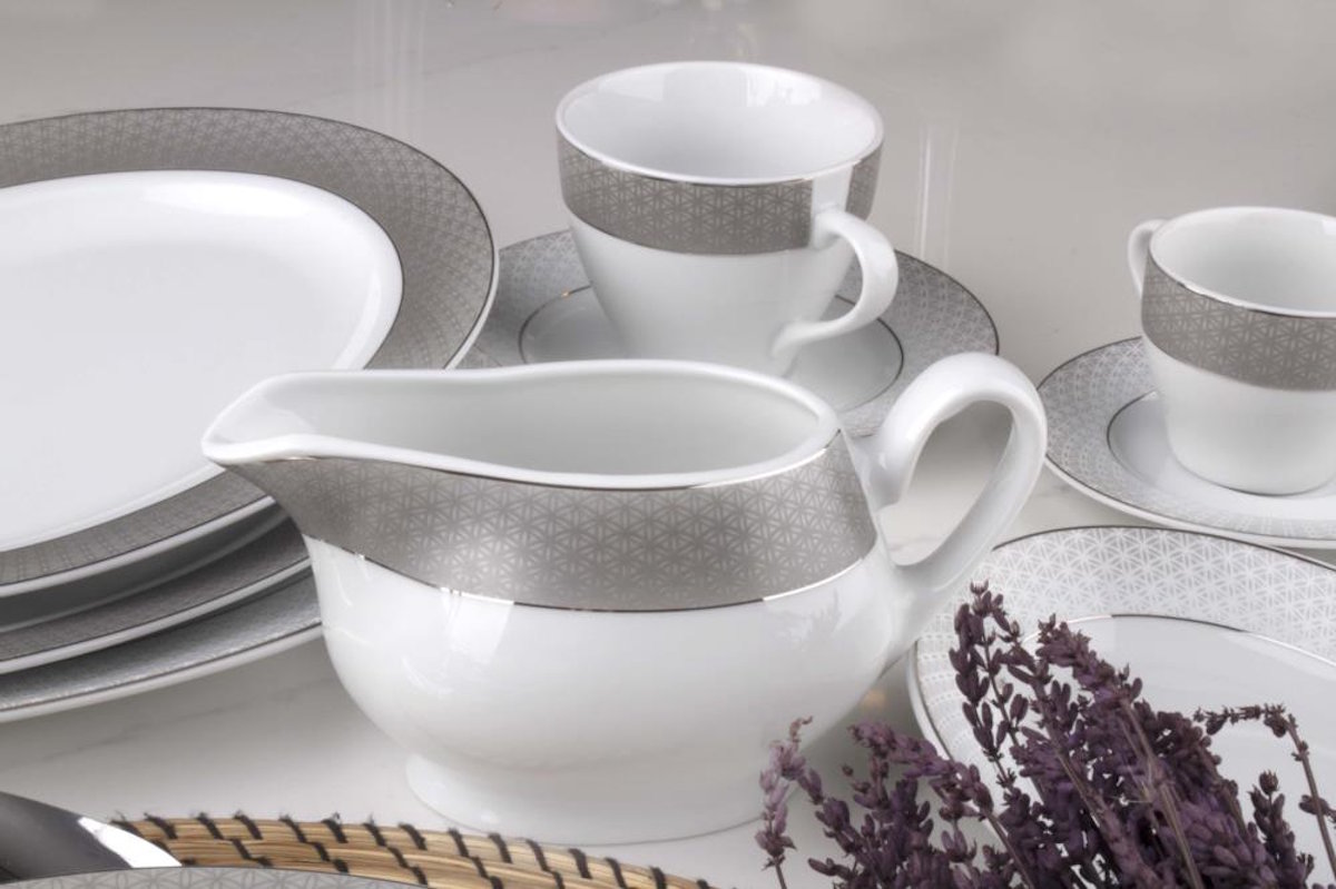 Tolstoy Tischdeko Güral Tolstoy Tafelservice gedeckter Tisch