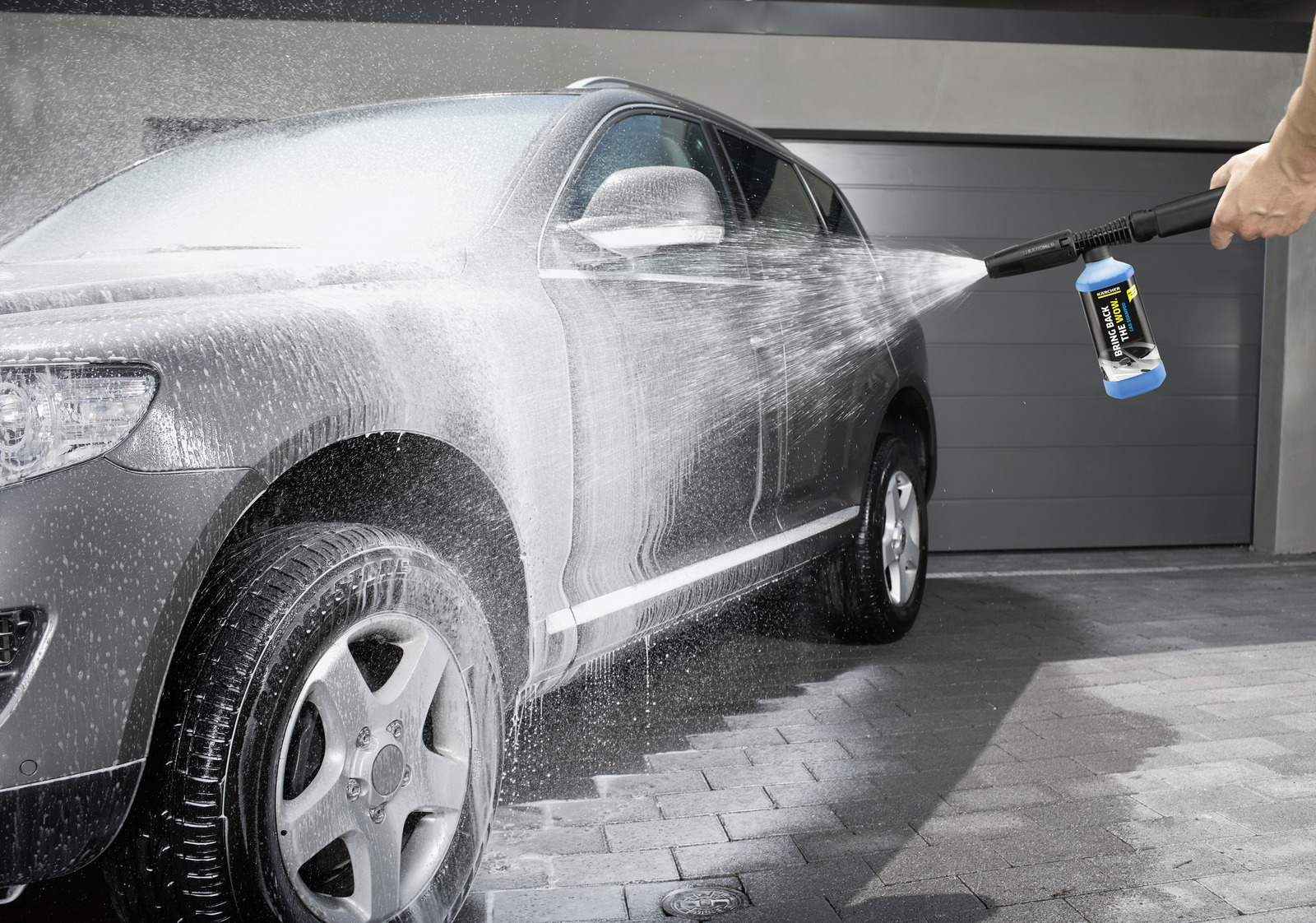 Kärcher K 2 Universal Edition high-pressure cleaner, car cleaning