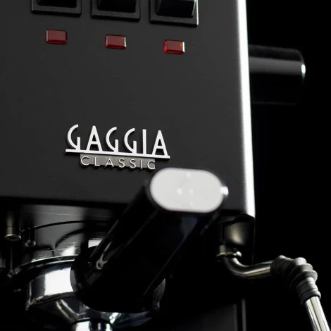 Bedienelemente und Schalter der Gaggia New Classic Evo Espressomaschine