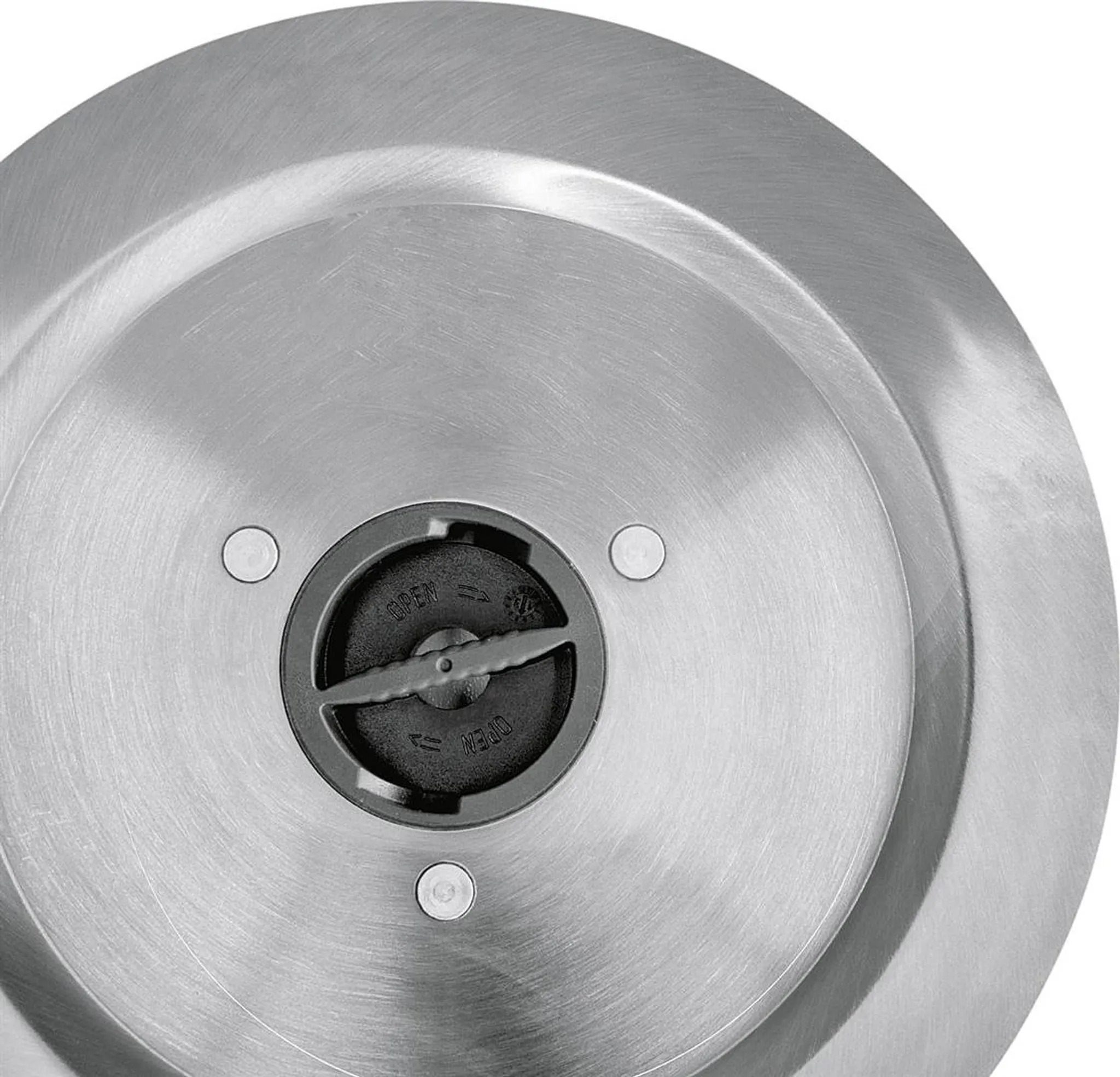 Nahaufnahme des glatten Schinkenmessers für hauchdünne Scheiben, mit schwarzem Zentralverschluss