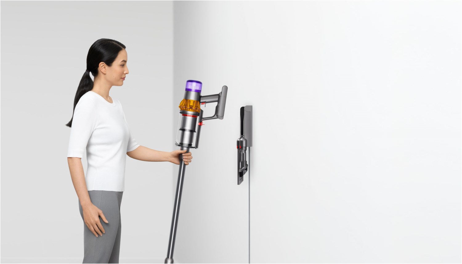 Dyson V15 Detect Absolute cordless vacuum stick nickel satin yellow/glossy nickel