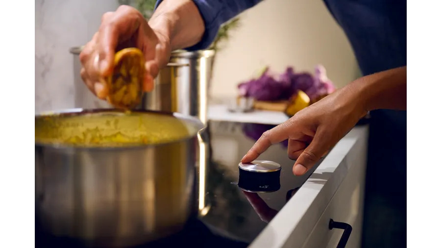 NEFF T68TTV4L0 Induction hob 80 cm black, with frame on top| EAN: 4242004265634