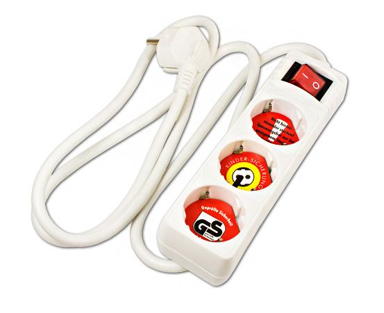 Arcas Steckdosenleiste mit Schalter - 3-fach, 1,5m Kabel, weiss - Jetzt kaufen Arcas Steckdosenleiste mit Schalter - 3-fach, 1,5m Kabel, weiss - Jetzt kaufen