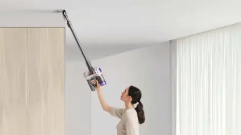 Dyson V8 Stielsauger Akkubetrieben