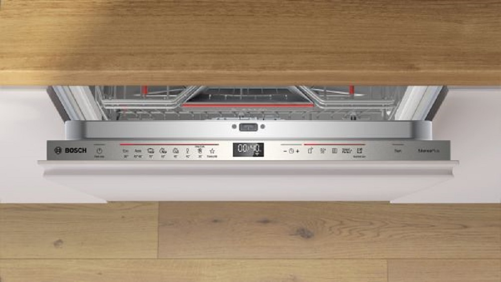 Touch-Bedienelement des Bosch SBD6ECX12E mit Klartextdisplay