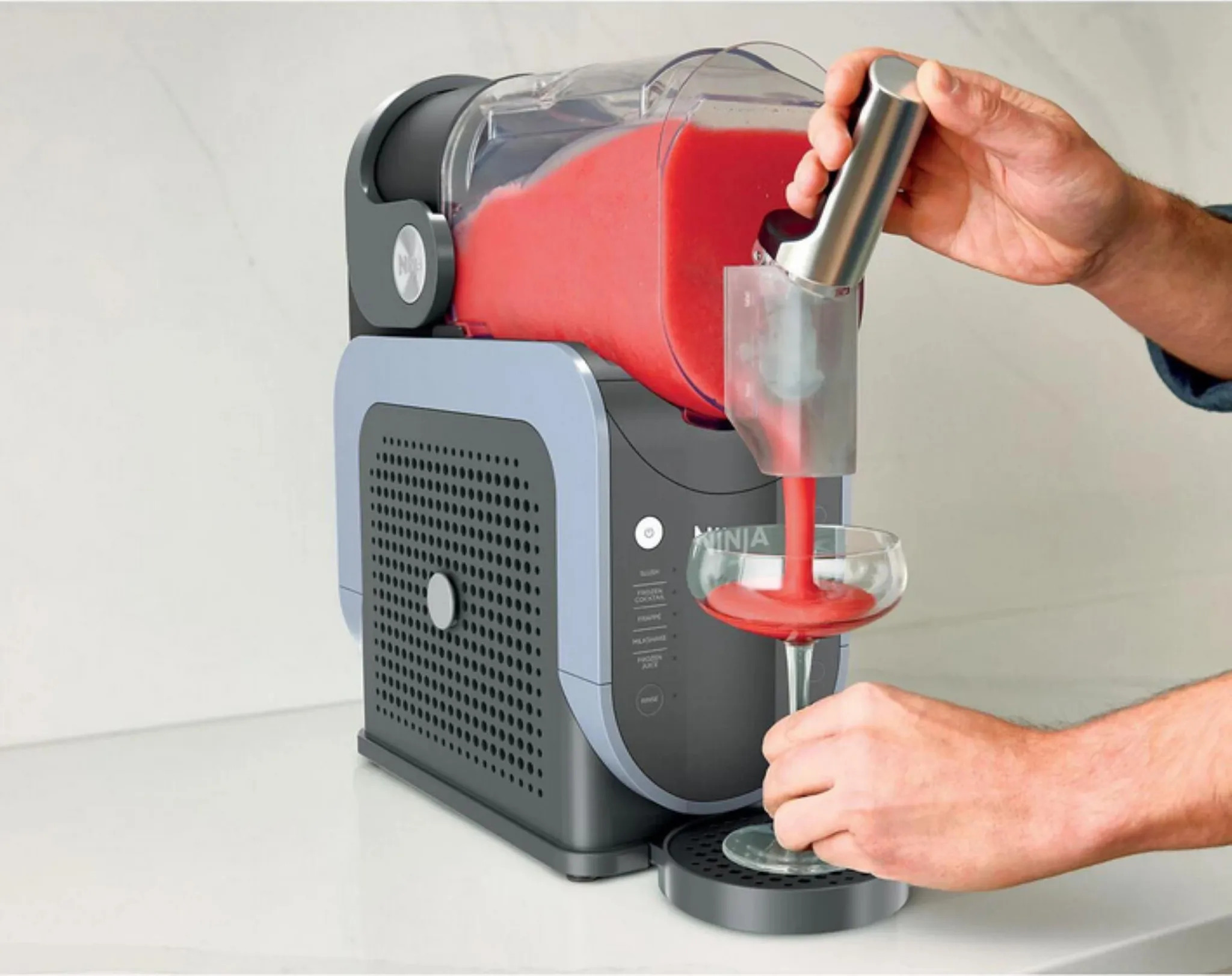 Ninja SLUSHi FS301EU – Slush-Eismaschine Gesamtansicht