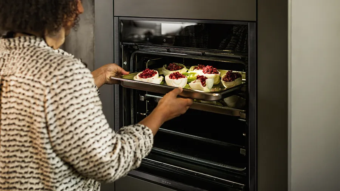 NEFF N70 B47CR22G0 Einbau-Backofen Slide & Hide Easy Graphite Grey, EAN: 4242004254683