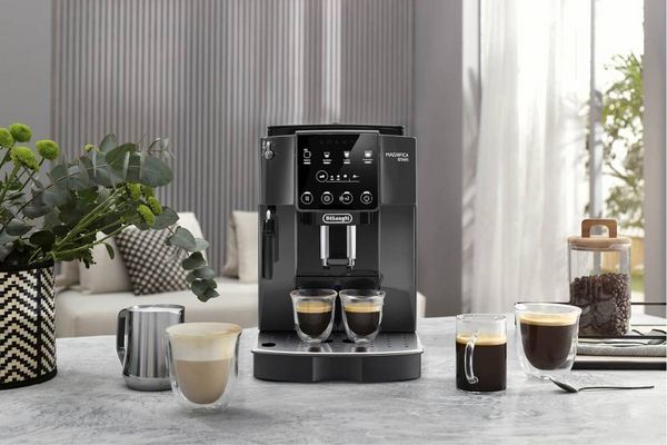 DeLonghi Magnifica Smart ECAM 220.22. GB