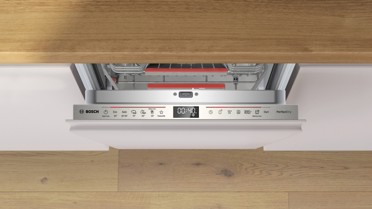 Nahaufnahme des Bedienfelds am Bosch SPV6YMX08E mit LED-Anzeige und Sensortasten