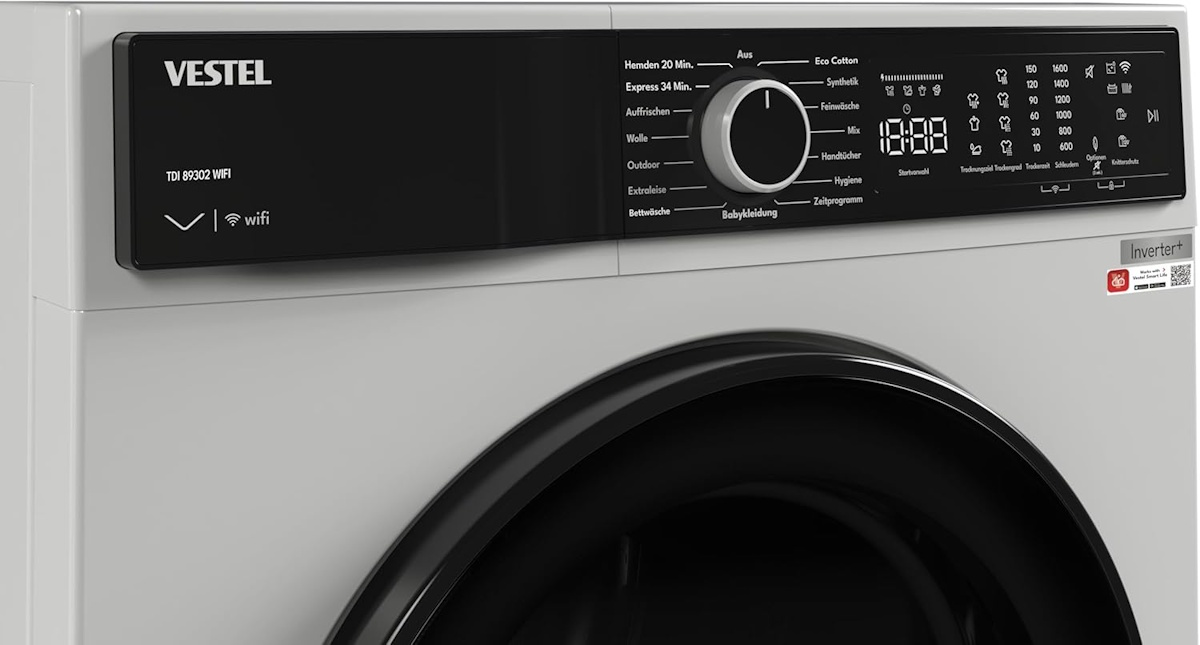 Detailaufnahme der Bedienelemente des Vestel TDI 89302 mit Programmdrehwähler und digitalem LED-Display.