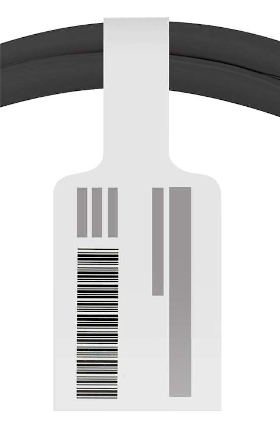 The Goobay CAT 6 patch cable in its typical polybag packaging with EAN label.