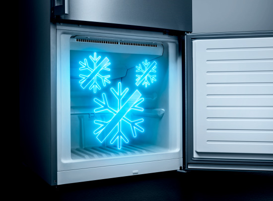 Innenansicht Siemens GI81NACE0 mit NoFrost Funktion