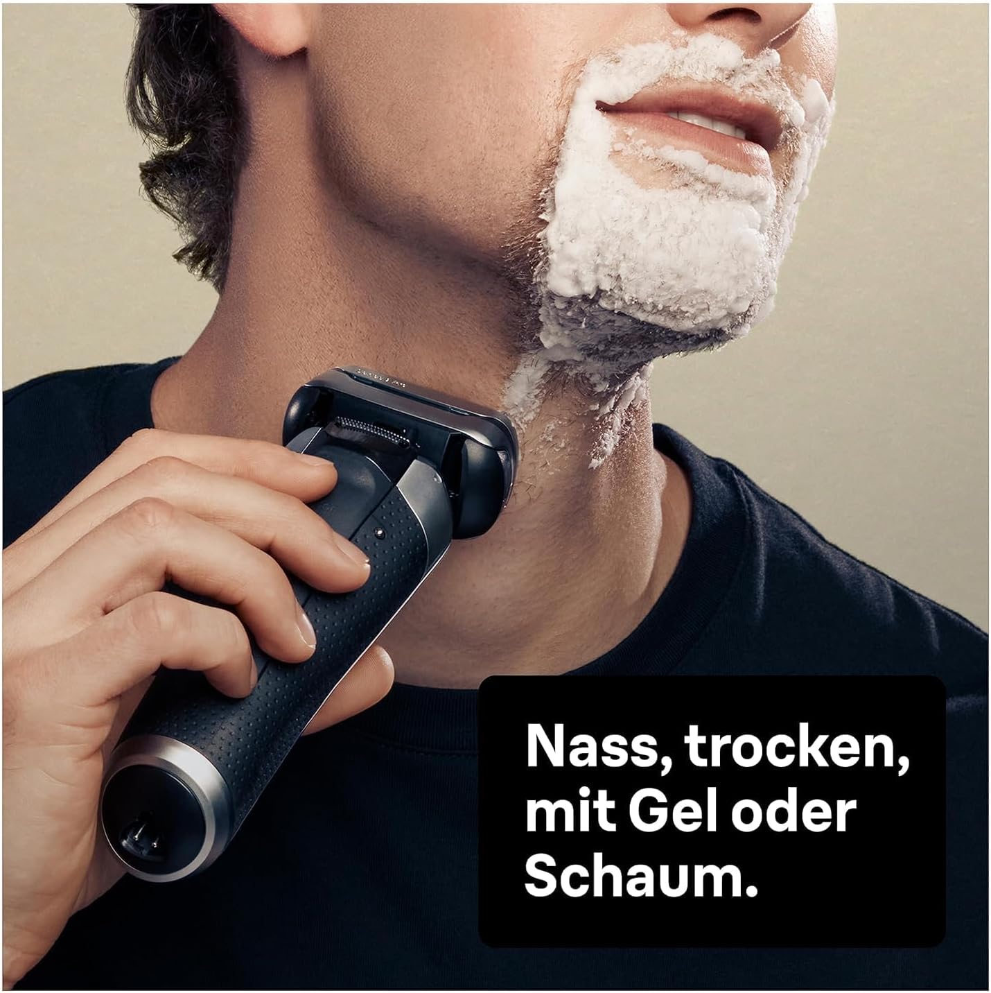 Braun Series 9 Pro 9410s wet and dry shaver with charging station and travel case, black