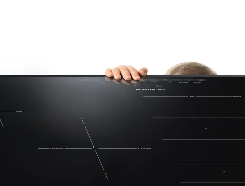 BOSCH Serie 6 Elektro-Kochfeld 80 cm Schwarz, Mit Rahmen aufliegend PKC845FP1D EAN: 4242002953083