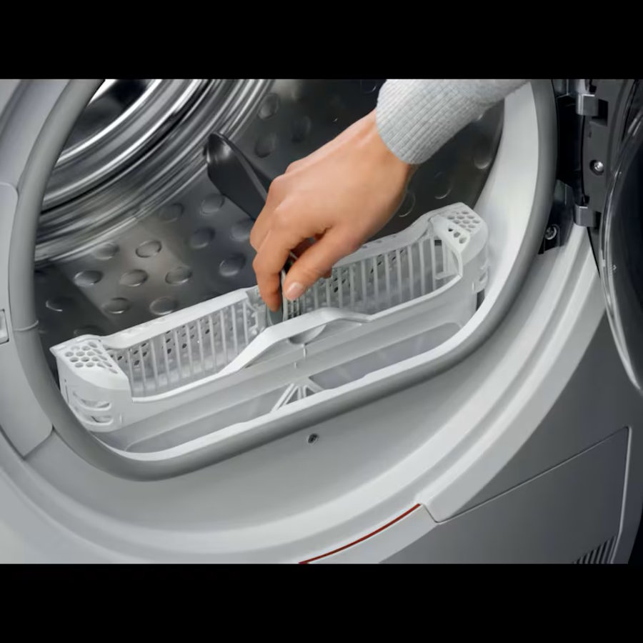 AEG TR7C40698 EasyClean-Filter mit Reinigungskamm für den Wärmetauscher, leicht zugänglich
