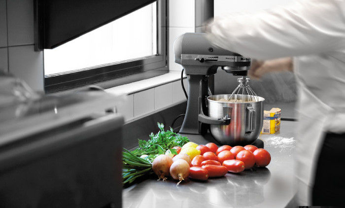 Professional KitchenAid 5KPM5EWH Heavy Duty - Small or large quantities