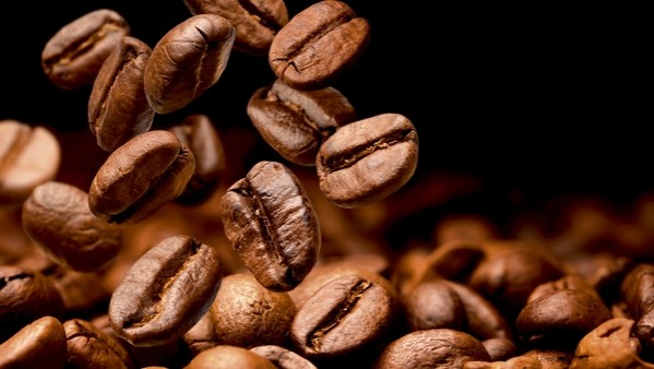 Extra starker Kaffee und perfektes Aroma – aromaDouble Shot.