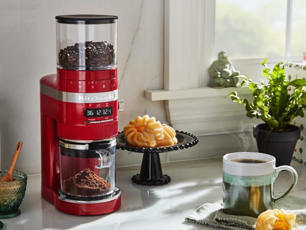 The KitchenAid coffee grinder - Artisan 5KCG843 is a precise coffee grinder; hle, EAN: 8003437607776